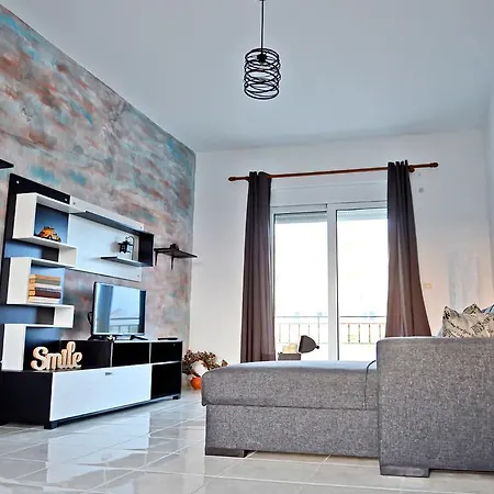 Dimitris Apartment *