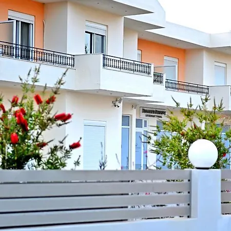 Apartment Dimitris *