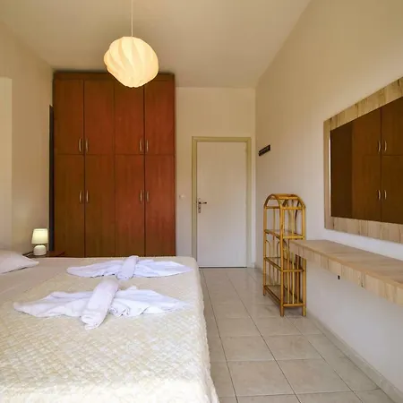 Apartment Dimitris *